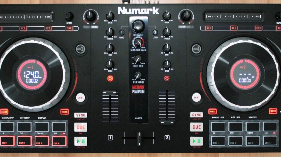 Test: Numark Mixtrack Platinum – Die neue Mixwaffe für Einsteiger?