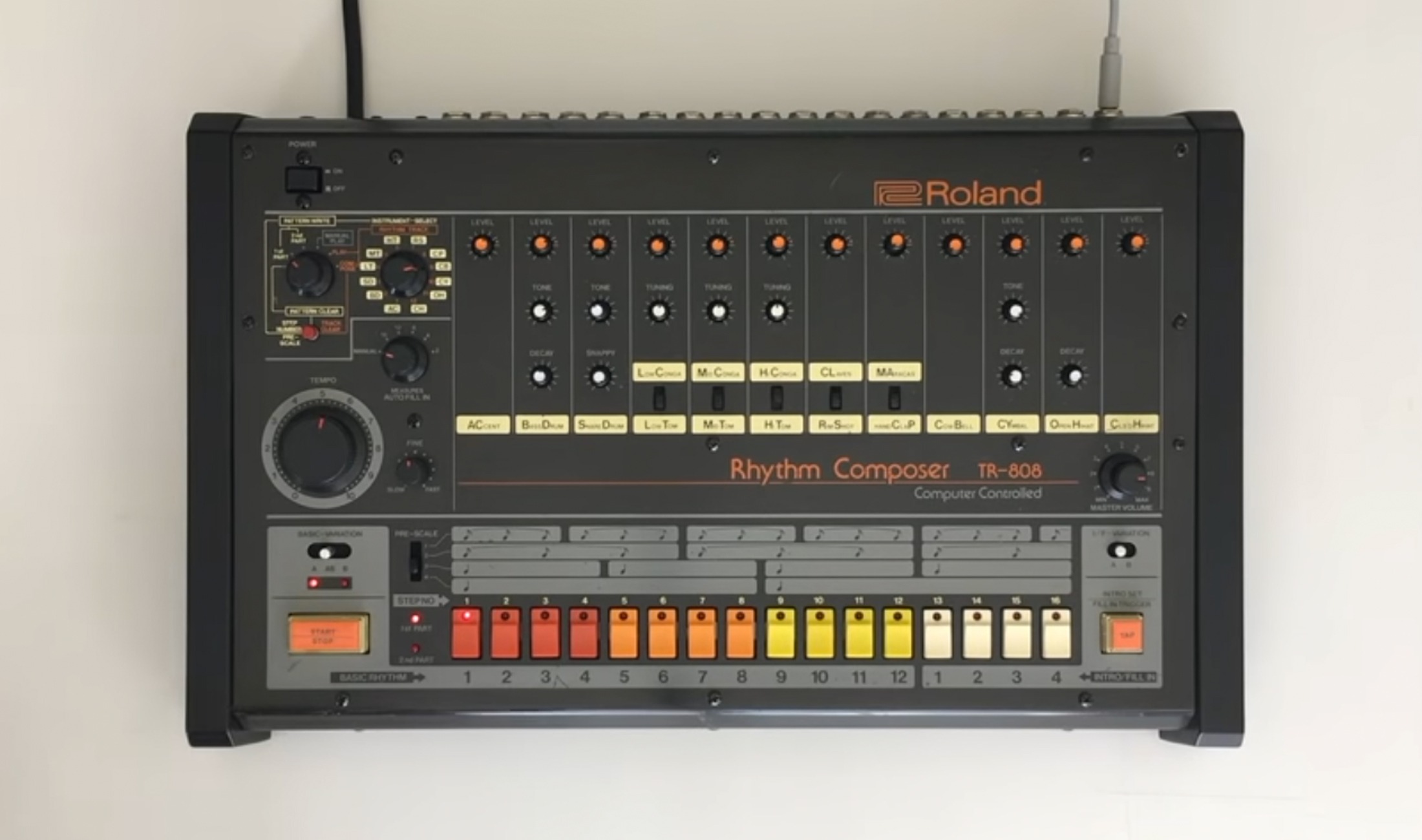 Video: Liebeserklärung an die Roland TR-808