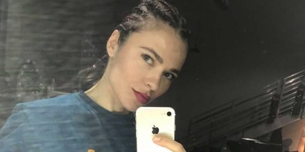 Nina Kraviz: Vorwürfe des Rassismus und kultureller Aneignung nach Frisur-Post