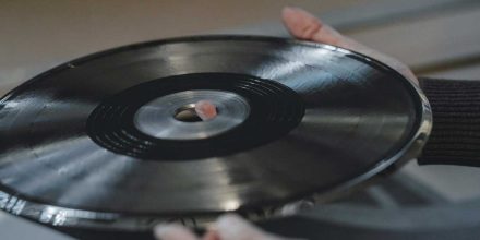 Brand in Apollo Masters-Fabrik: Engpässe für Vinyl-Produktion