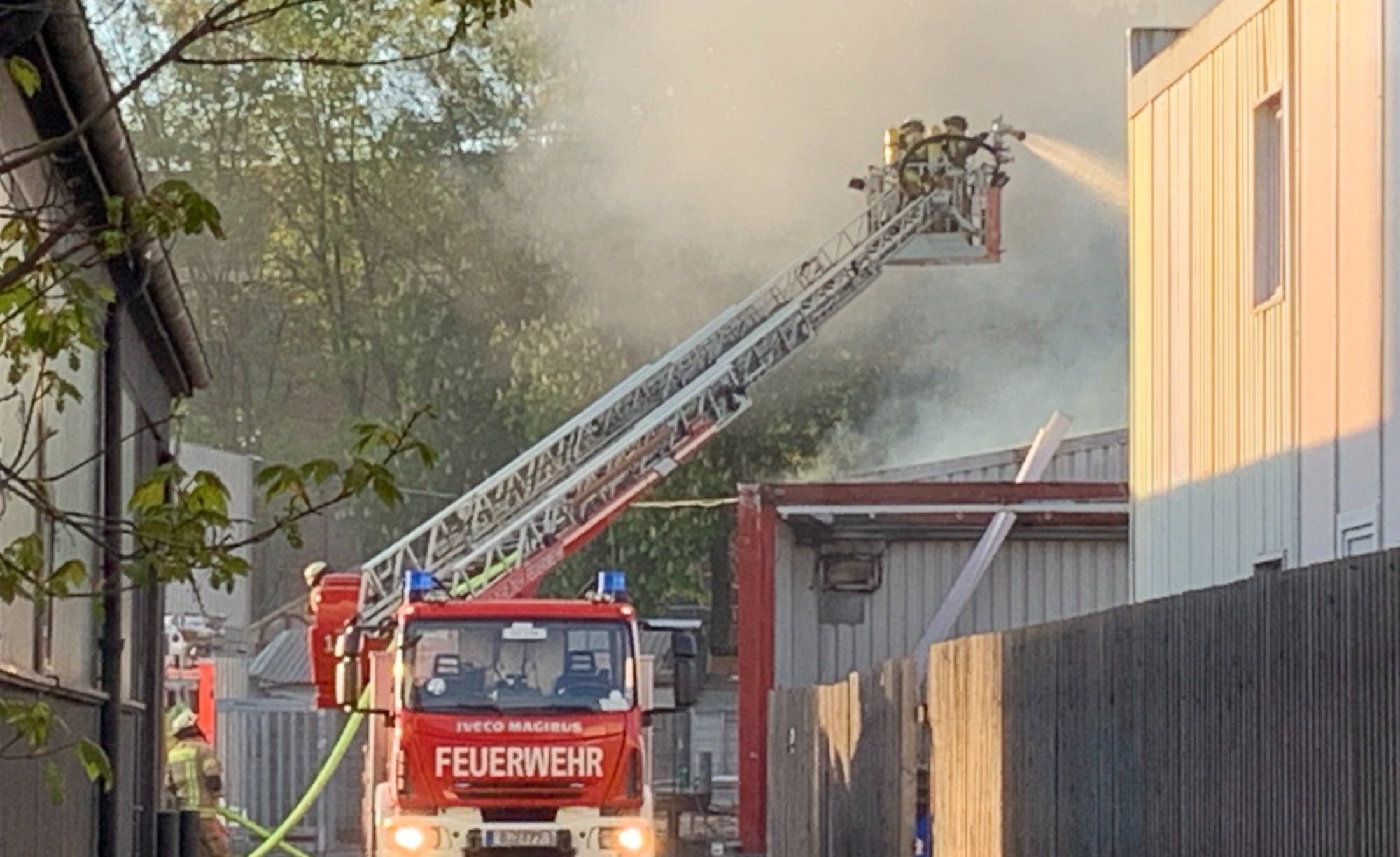 IPSE: Großer Brand zerstört Teile des Clubs in Berlin-Kreuzberg