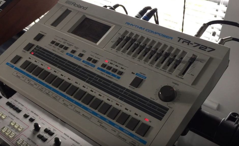 Roland TR-707 und TR-727: Neue Erweiterung mit 8 Drummachines