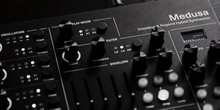 Dreadbox & Polyend Medusa Update 4.0 bringt neue FM-Engine