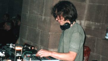 Move D lässt Source Records nach 16 Jahren wieder aufleben