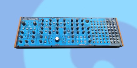 Behringer Proton: Semi-Modulare Erweiterung des Neutron Synthesizers