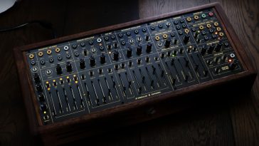 ST Modular Euphoria: DIY West Coast Synthesizer