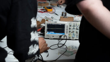 Erfahrungsbericht: DIY and Synth Meetup – Komm und patch mit uns!