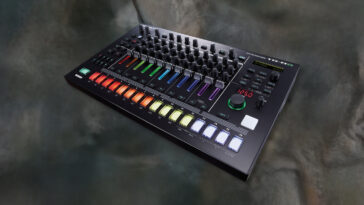 Black Friday: Roland TR-8S mit 200 Euro Preisnachlass