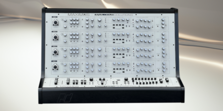 Analogue Solutions Maximus 4V: Die 'kleine' Version des Modular-Schranks