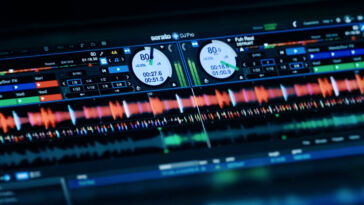 Serato DJ Pro 3.2.1: Update bringt Native Instruments und Pioneer DJ Support